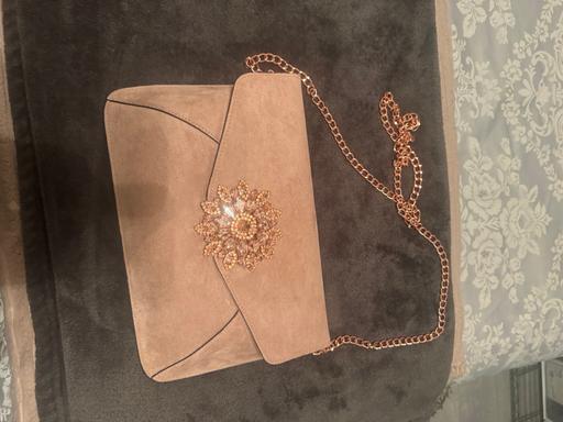  — New look side bag
