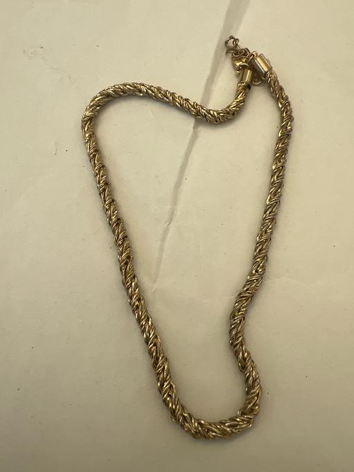  — Vintage necklace