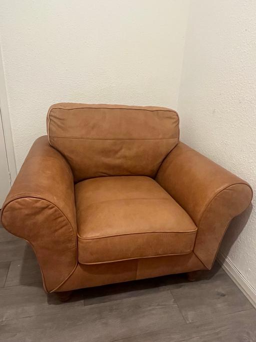  — Armchair sofa