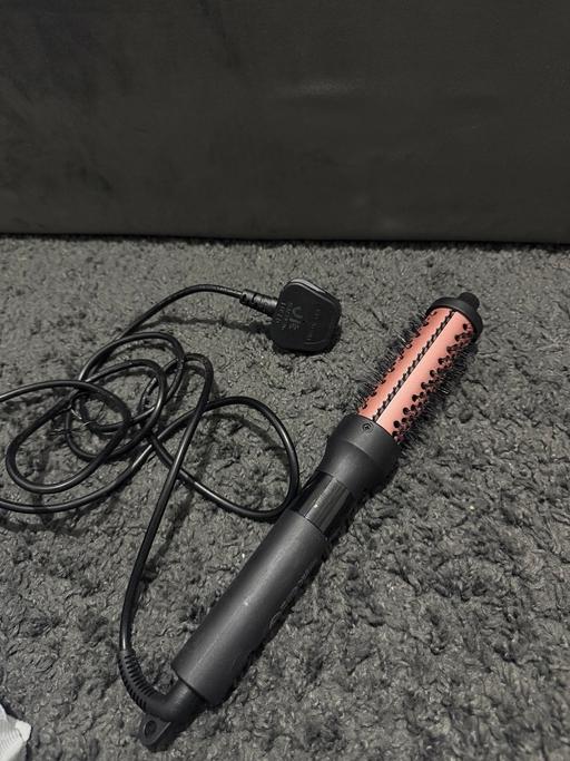 — Lee Stafford Heated Hair Styling Brush
