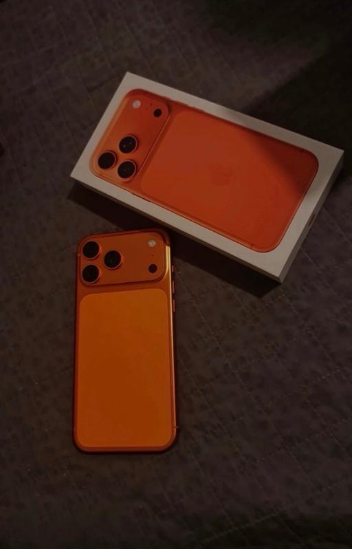  — iPhone 17 Pro 512GB – Cosmic Orange