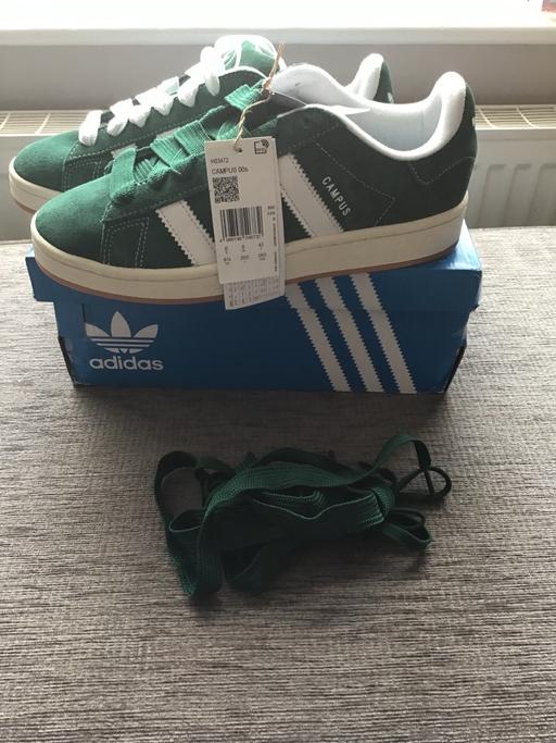 — Adidas Campus 00’s green - Size 8