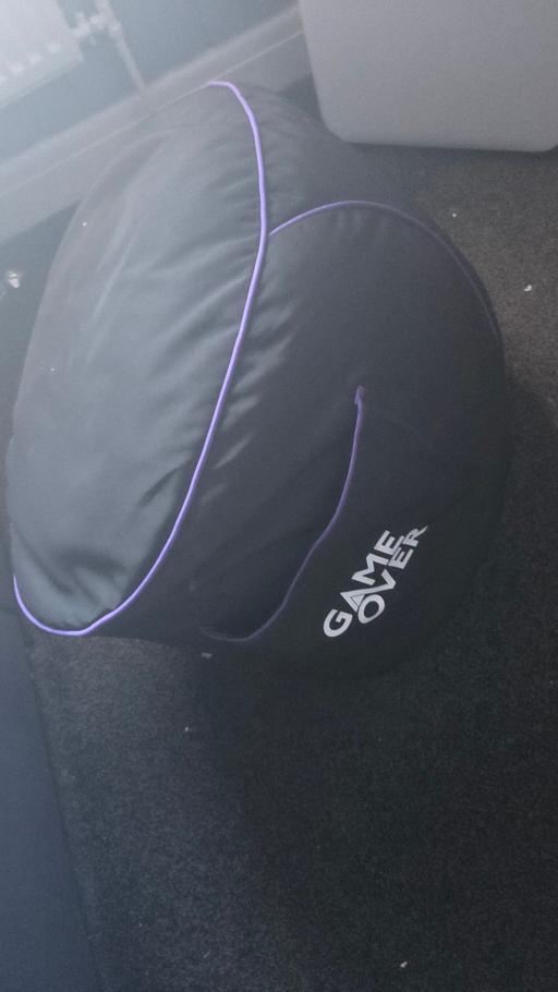  — gaming beenie footrest