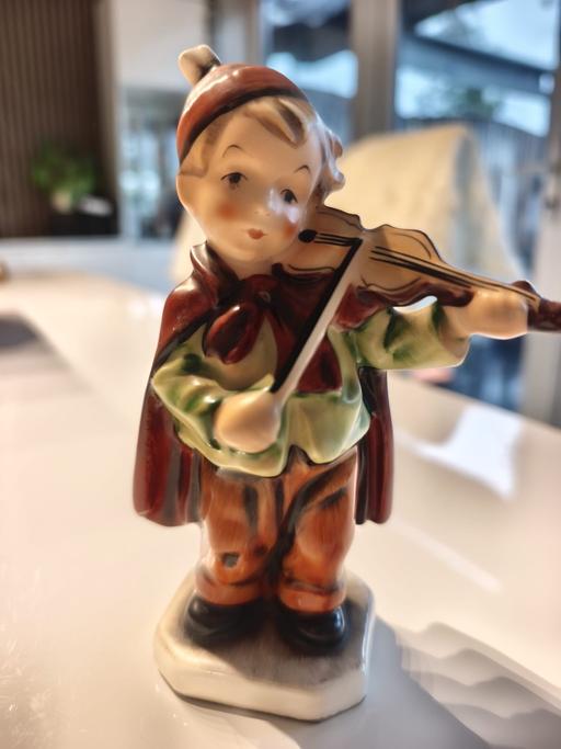  — Friedel Bavaria Boy with Violin Figurine