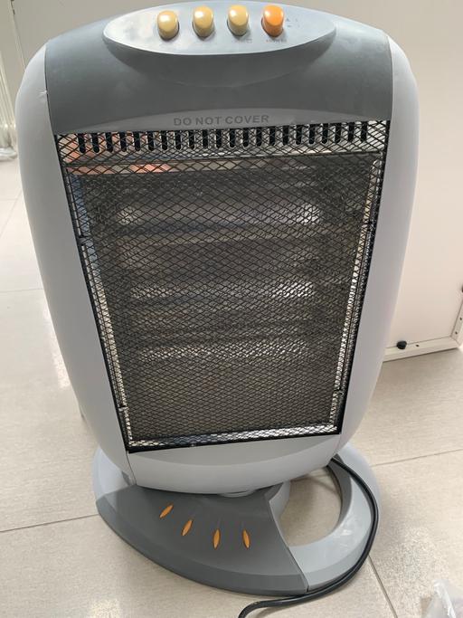  — Halogen heater