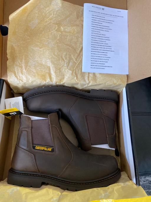  — Men’s  boots