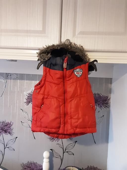  — Boys F&F Hooded Gilet