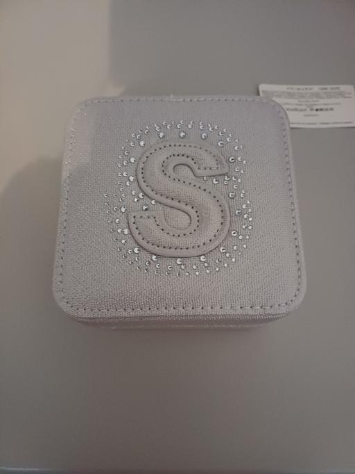  — Letter S jewellery box