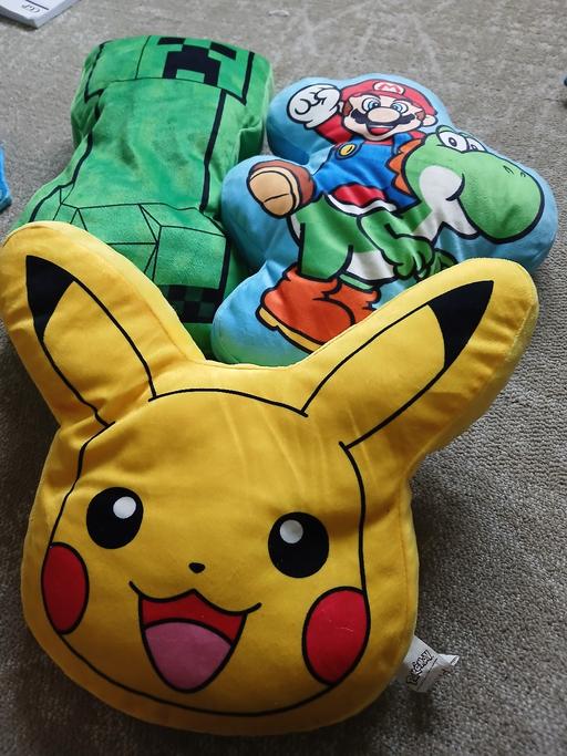 — 3 child's cushions in great condition