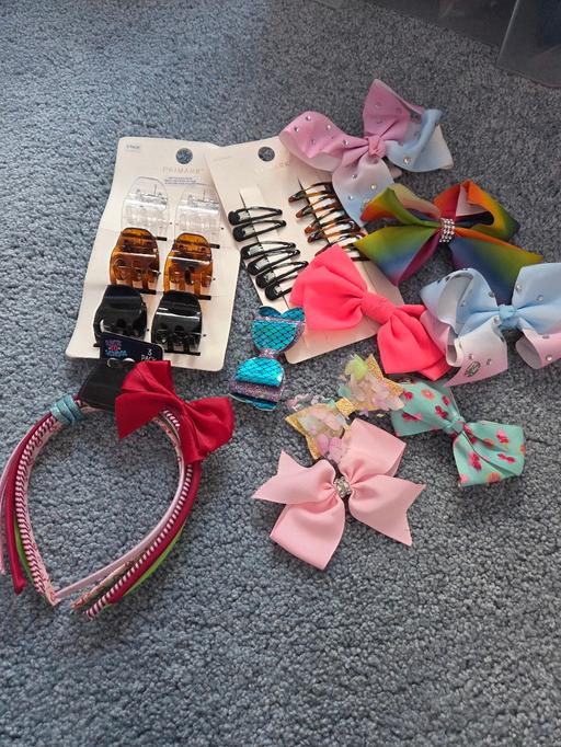  — hair bundle