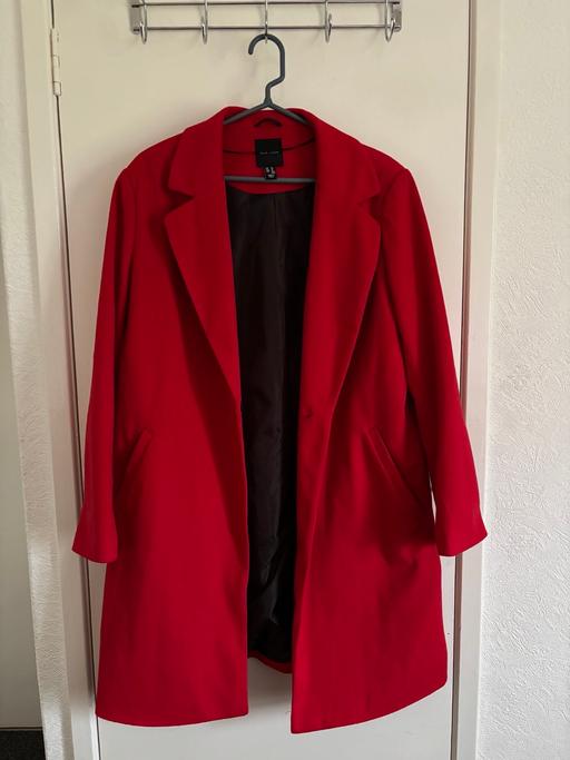  — Women’s Size 16 New Look Red Felt Button Coat