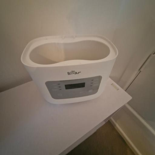  — Baby milk or food warmer