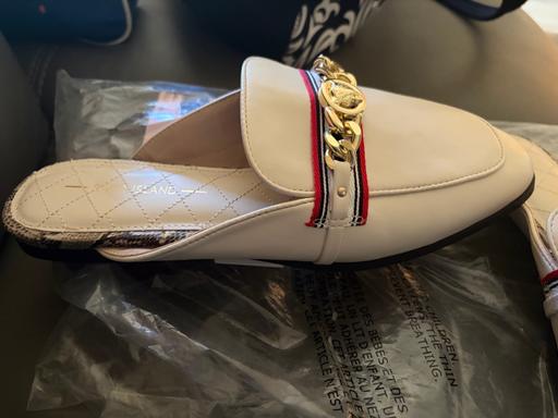  — New Leather Loafers UK6 womens