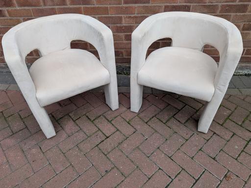  — 2 x Modern Isla  Tub / Dining Chairs