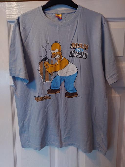  — Mens the Simpsons top size medium