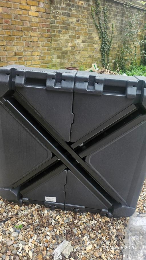  — 100 Litre Parasol Base Sun Umbrella stand