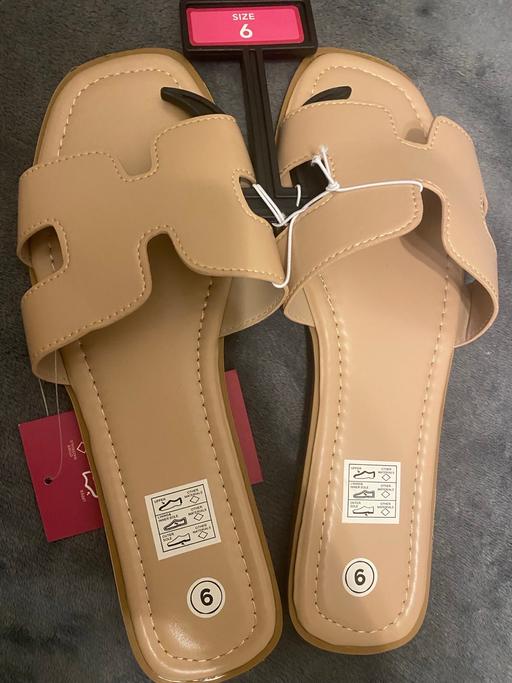  — Ladies slip on sandals size 6