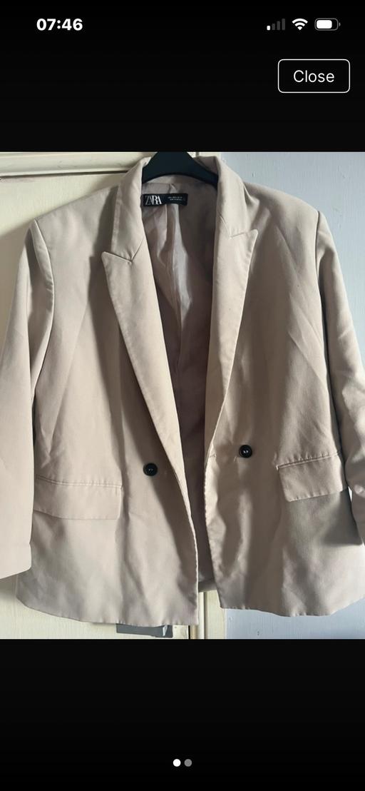  — Zara size large blazer