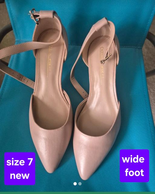  — size 7 wide fit beige shoes