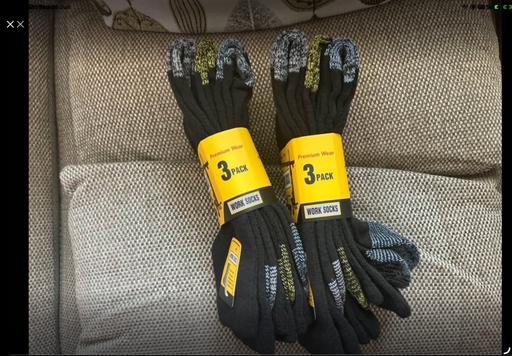  — Work socks. 6-11. Black. 6 prs for £4.50