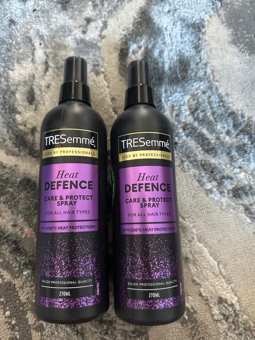  — 2 tresemme heat defence spray