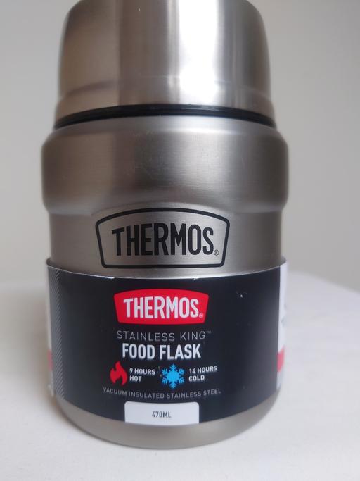  — Food flask