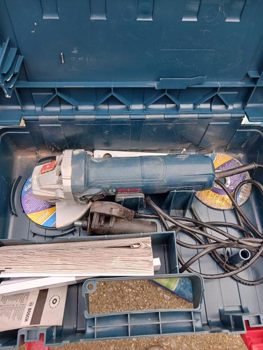  — BOSCH HAND GRINDER FOR SALE