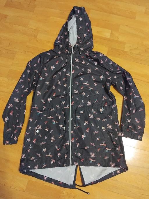  — Raincoat 10-12