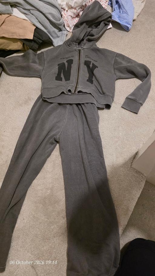  — two piece from zara size 9-10 years