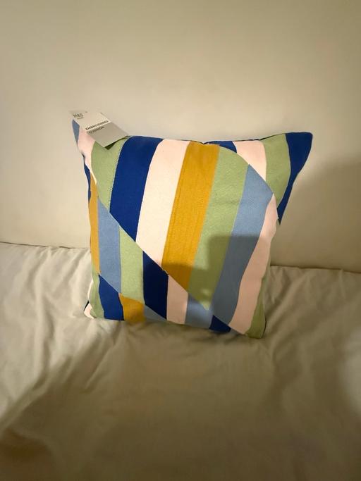  — Cushion pillow