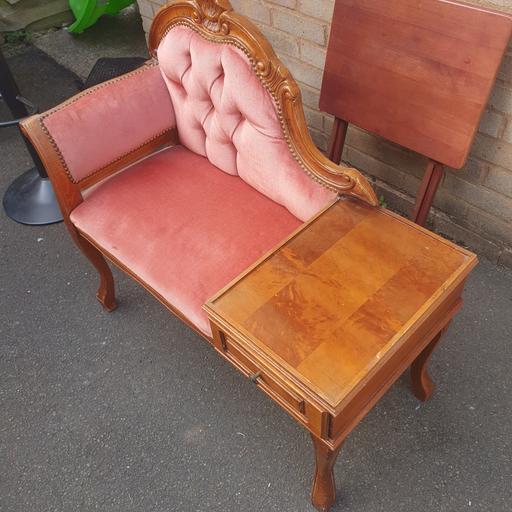  — 3ft Long Chaise Longe Telephone Seat,Good Con