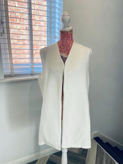  — (18) M&S WAIST COAT