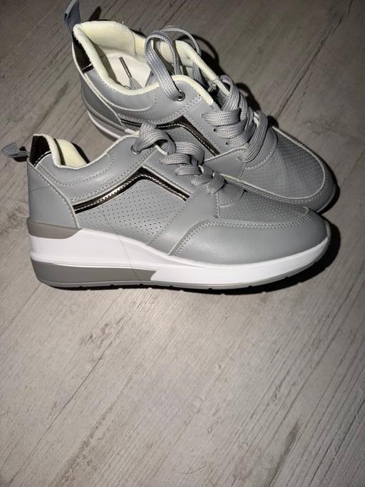  — Trainers