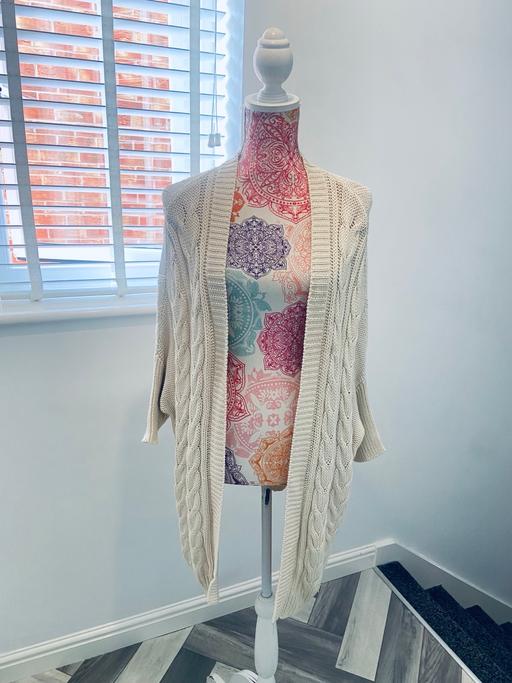  — (20/22) CARDIGAN