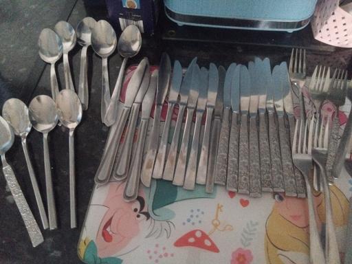 — stainless steel cutlery