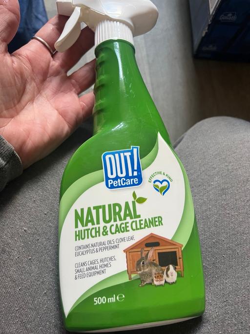  — Natural cleaner spray Clove peppermint oil