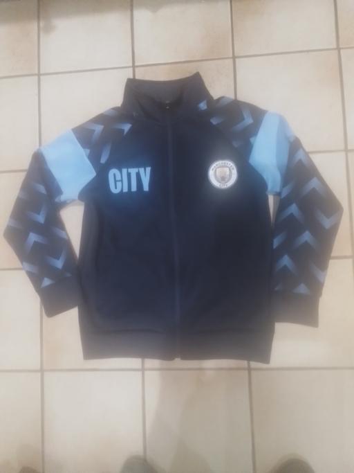  — BOYS MANCHESTER CITY ZIPPER