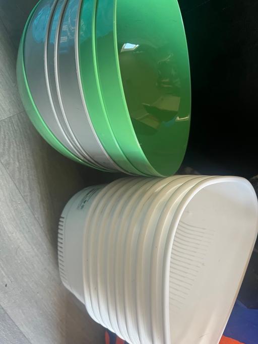  — 15 item Tupperware 3£ all