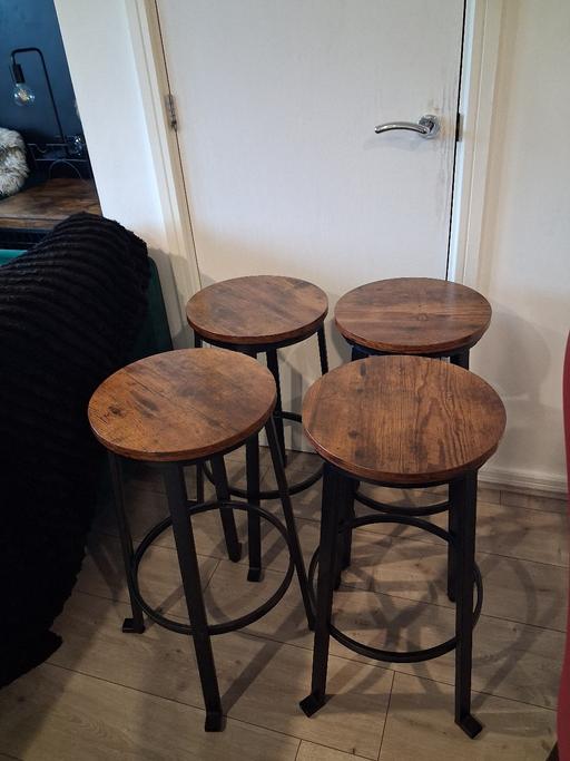  — Bar Stools