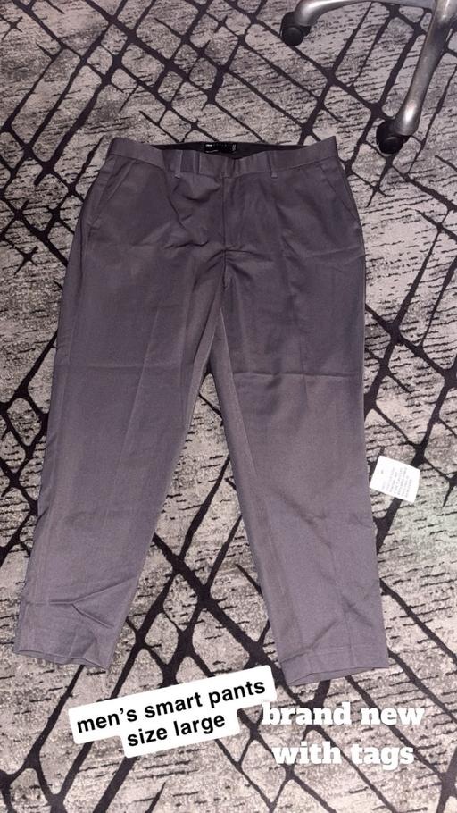  — Men’s brand new trousers size large
