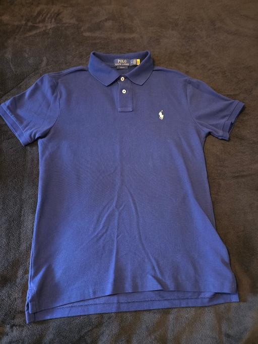  — Ralph Lauren polo shirt