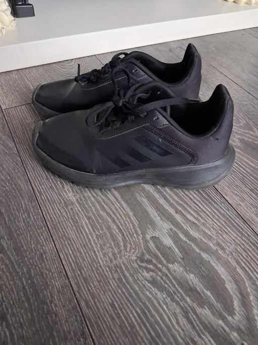  — adidas P.E trainers