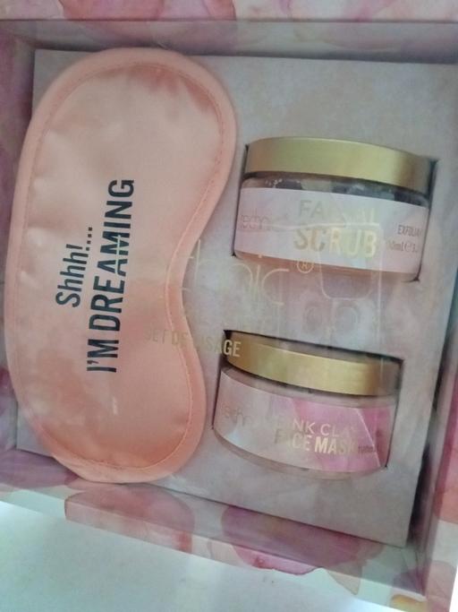  — brand new ladies GIFT SET