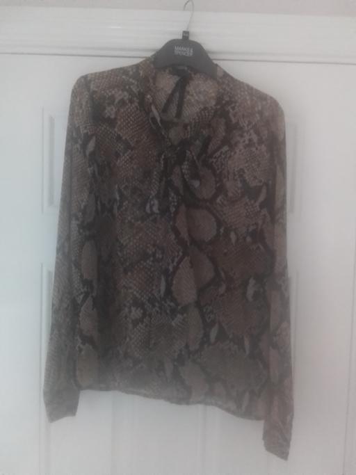  — LADIES NEXT BLOUSE