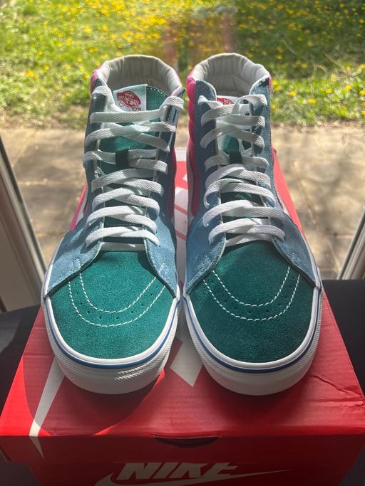  — Vans