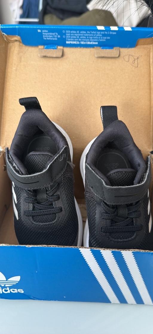  — Adidas Toddler trainers