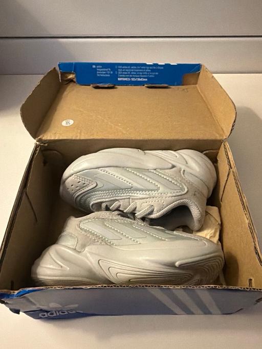  — Adidas Ozelia El 1