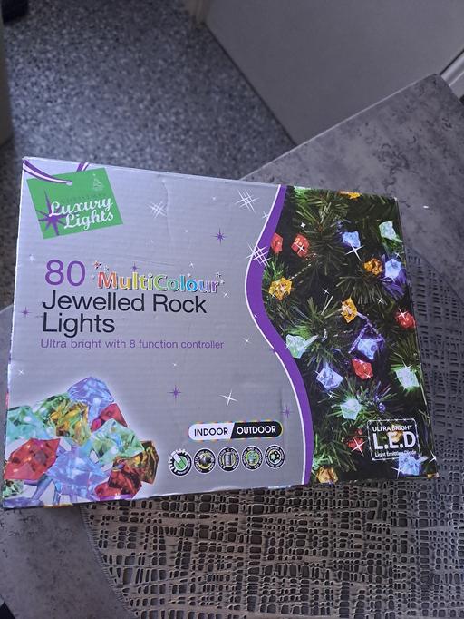  — 80 jewelled rock tree lights