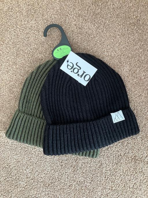  — Boys woollen hats