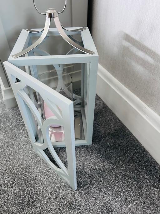  — Large candle holder
